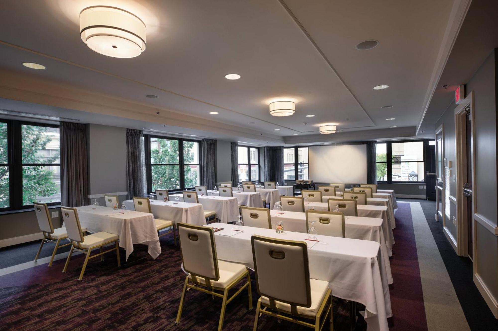 Ambassador Hotel Wichita, Autograph Collection Εξωτερικό φωτογραφία